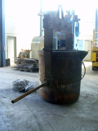 Casting ladle SENSENBRENNER 6,5t, with planetary gearbox